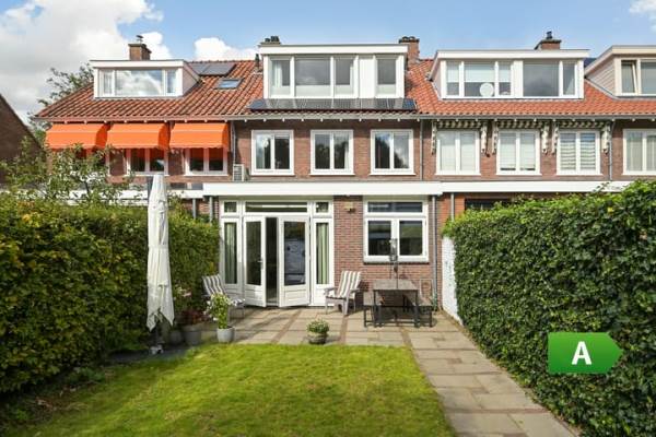 Woning Koningin Wilhelminalaan 80 Leidschendam