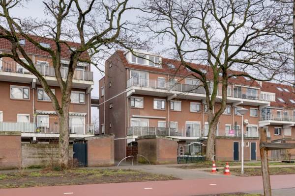 Woning Meelbeskamp 115 Diemen
