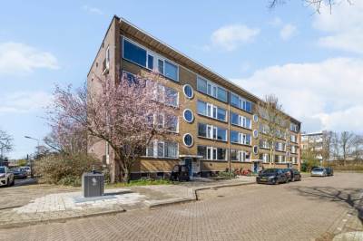 Woning Henriëtte Roland Holsthof 51 Weesp