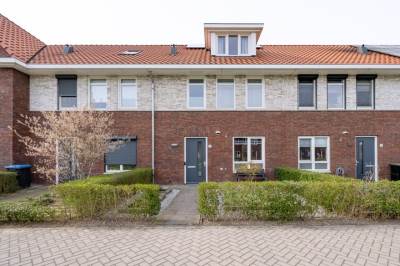 Woning Zwanenbloem 5 Brummen