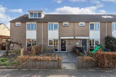 Woning Veluwelaan 25 Emmeloord