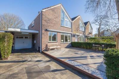Woning De Savornin Lohmanlaan 17 Hillegom