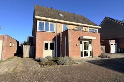 Woning Aan de Heerstraat 12 Westerhoven