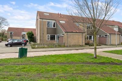 Woning Ireneplaats 144 Hellevoetsluis