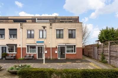 Woning Annie M.G. Schmidthof 15 Arnhem