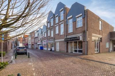 Woning Raadhuisplein 11 Dinteloord