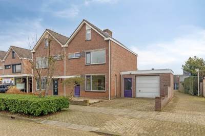 Woning Wethouder Burgers-stee 29 Leuth