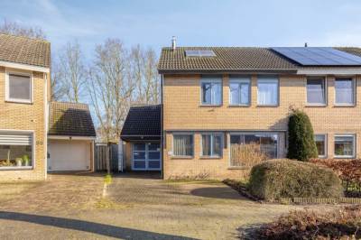 Woning Het Erf 91 Biddinghuizen