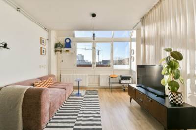 Woning Schoolmeesterstraat 121 Amsterdam