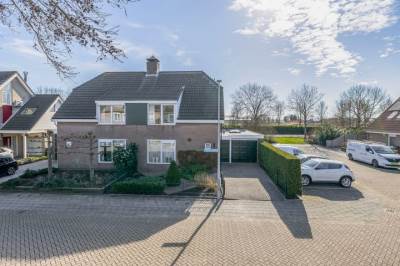Woning Klampenmeet 25A Sommelsdijk