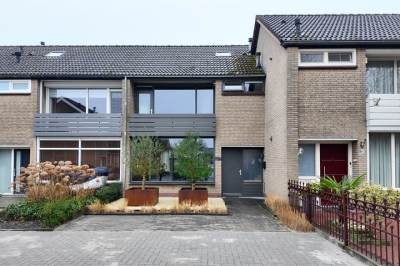 Woning Callenburghlaan 64 Willemstad