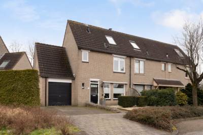 Woning Ruysdaellaan 92 Nijkerk