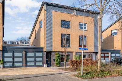 Woning Commissarislaan 62 Zwolle