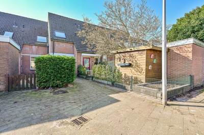 Woning Karperveen 155 Spijkenisse