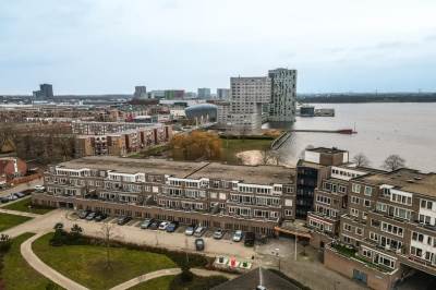 Woning Vollenhoveschans 67 Almere