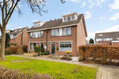 Woning Rietschoot 233 Oostzaan