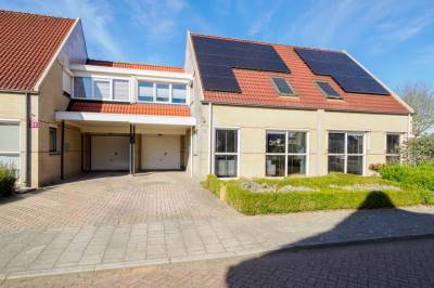 Woning Johannes Kamphuisstraat 33 Vriezenveen