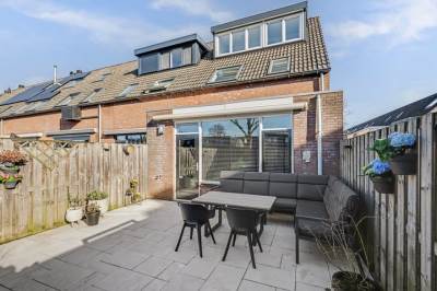 Woning Jean-Paul Sartre-erf 86 Dordrecht