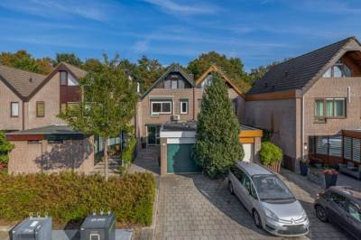 Woning Roos van Dekama erf 36 Capelle aan den IJssel