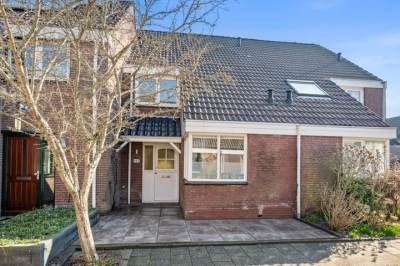 Woning Loevestein 183 Alphen aan den Rijn