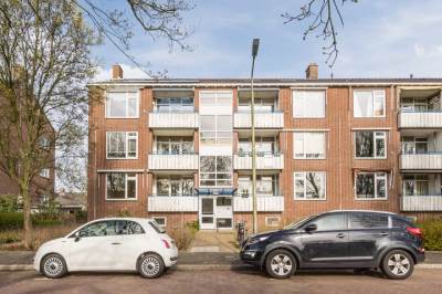 Woning W.H. van Leeuwenlaan 120 Delft