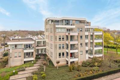 Woning Johannes XXIII-singel 125 Heerlen