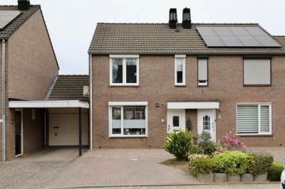 Woning Hendrik van Veldekestraat 15 Voerendaal
