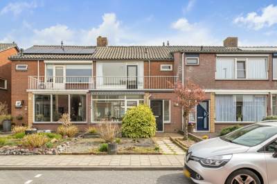 Woning Blauwsparstraat 15 Dorst