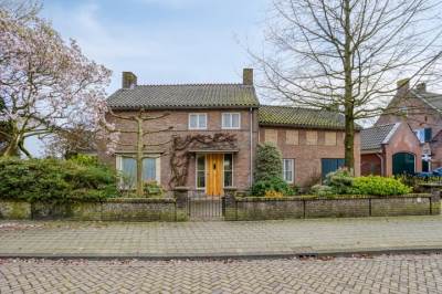 Woning van Brederodelaan 4 Waalwijk