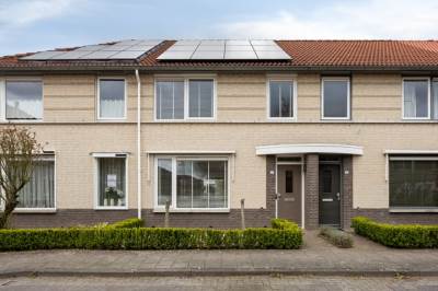 Woning Knikeind 37 Best