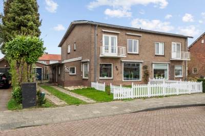 Woning Burgemeester Cambier van Nootenlaan 30 Tiel
