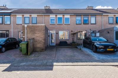 Woning Prof. K. Schilderhof 36 Kampen