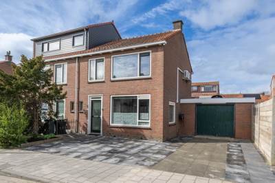 Woning P C de Vinckstraat 14 Hellevoetsluis