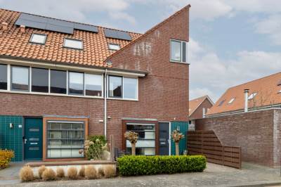 Woning Laurens van Kuikstraat 1 Rotterdam
