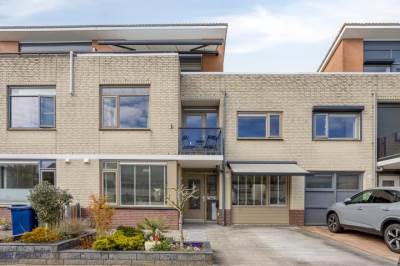 Woning Jacques Tatilaan 130 Almere