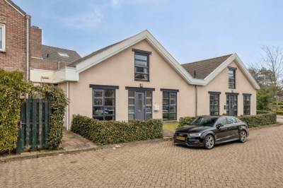 Woning Van Limburg Stirumlaan 36 Hillegom