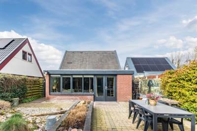 Woning Ligthof 8 Tuitjenhorn