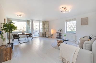 Woning C. van Eesterenlaan 318 Amsterdam