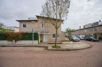 Woning Monte Adi 18 Amsterdam