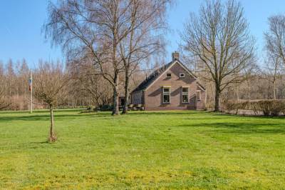 Woning Pastorielaan 1 Vriescheloo