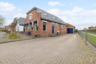 Woning Hoofdstraat 187 Uithuizermeeden