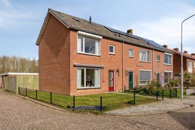 Woning Dr. A.R. Holstraat 42 Zetten