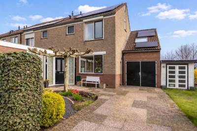 Woning Overbuurt 13 Rijnsaterwoude