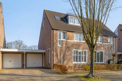 Woning Dr. Hein Hoebenlaan 24 Waalre