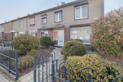 Woning Anjerstraat 2 Nieuwstadt