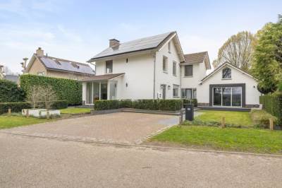 Woning Monseigneur van Oorschotstraat 32 Heeswijk-Dinther