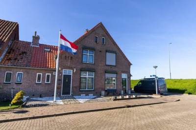 Woning Rheastraat 11 Tolkamer