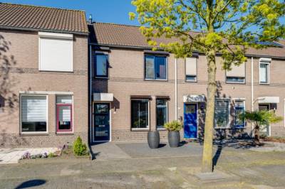 Woning Wouwerbroek 58 Rijen
