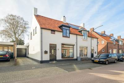 Woning Middenlaan 18 Oosterhout (NB)