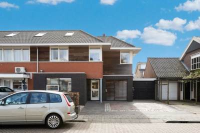 Woning Paulusweg 95 Hendrik-Ido-Ambacht